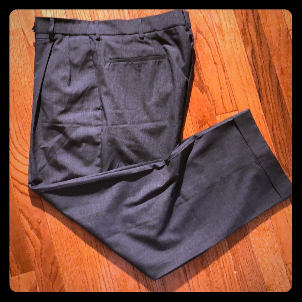 Relaxed Fit Dress Pants